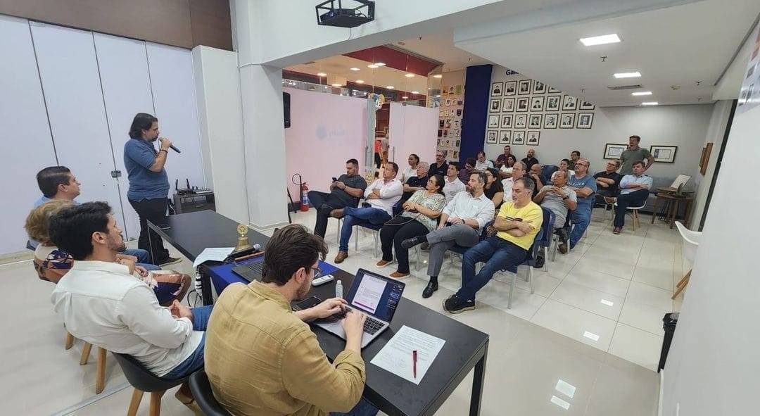 Na segunda-feira dia 20/03/2023 às 12:30 tivemos nossa 28a. reunião ordinária que desta vez foi presidida pela próxima diretoria a tomar posse na gestão 2023/2024. Presidente: @joelcfigueredo