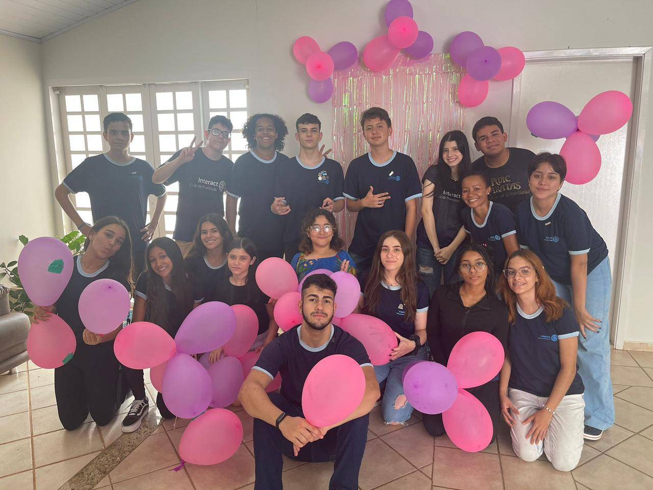 Durante a semana da mulher, do dia 4 ao dia 6 de março, o Interact Club de Promissão realizou o Empoderar-se.