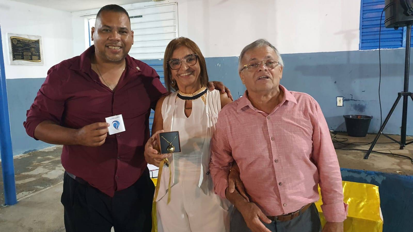 RC de Patos Norte sorteia a joia em forma de gota