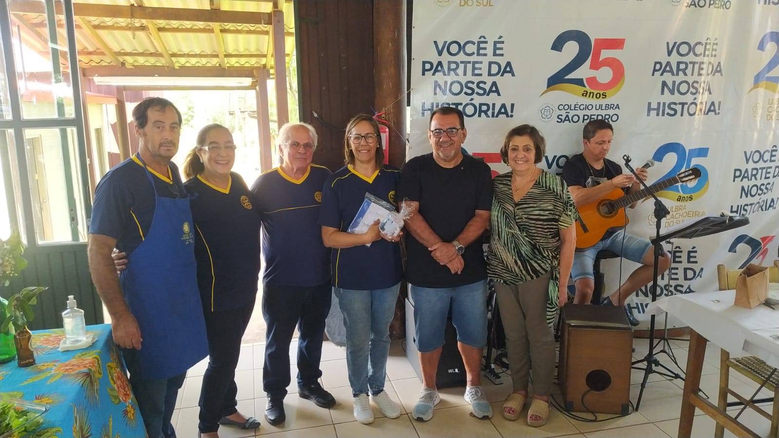 DQA do Rotary Club de Cachoeira do Sul crescendo.Posse da Companheira Liege 