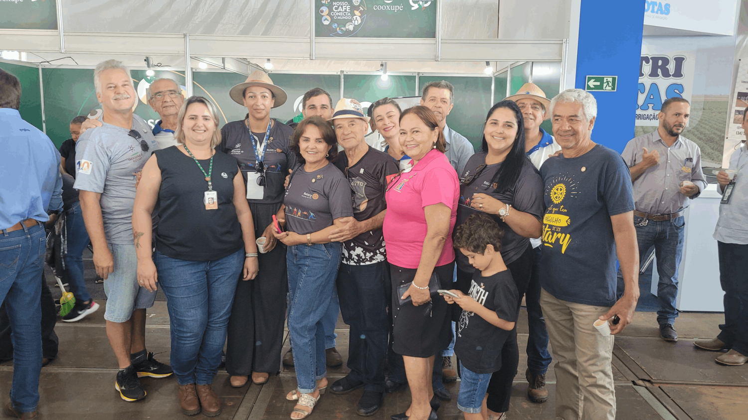 Rotary Club de Araguari, prestigiando o convite da ACA em 30-03-2023.