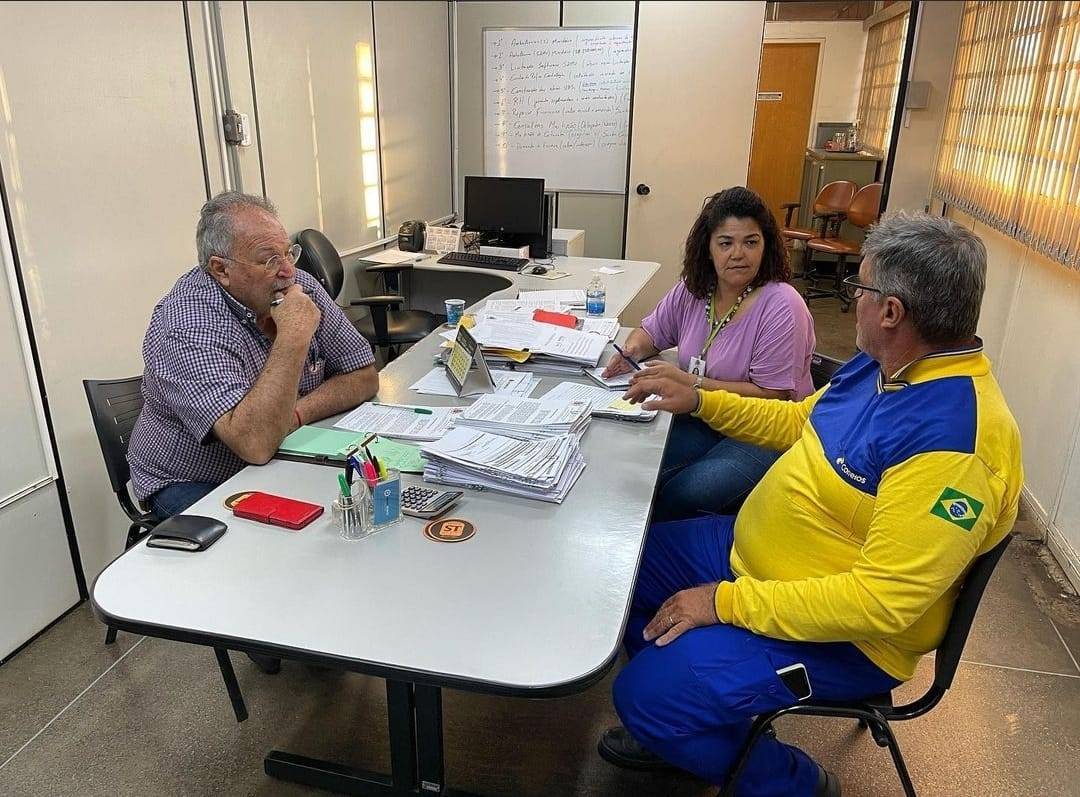 Rotary Club de Barretos: Reunião com secretário municipal de saúde Mussa Calil Neto (@mussacalil) e assistente social Helaine para definição e detalhamento do projeto internacional “Mobilidade para todos”.