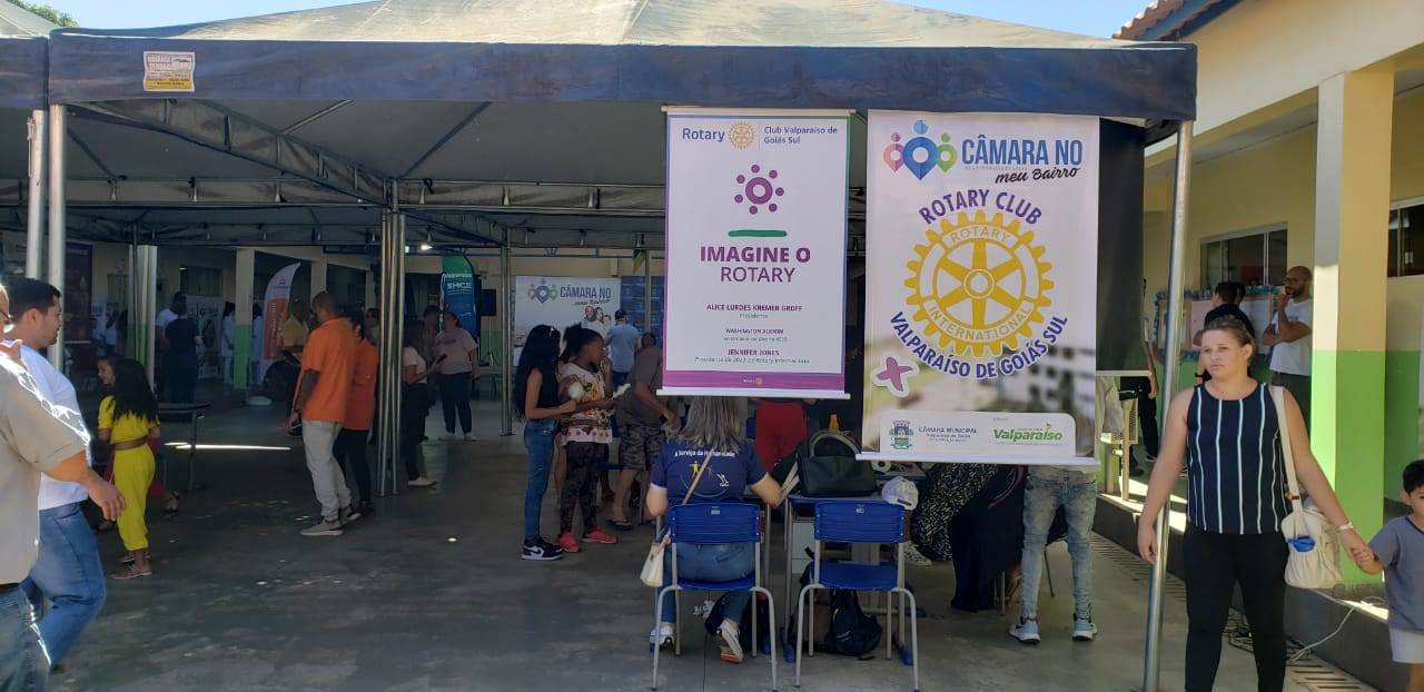 Cartando cabelos, renovando vidas.