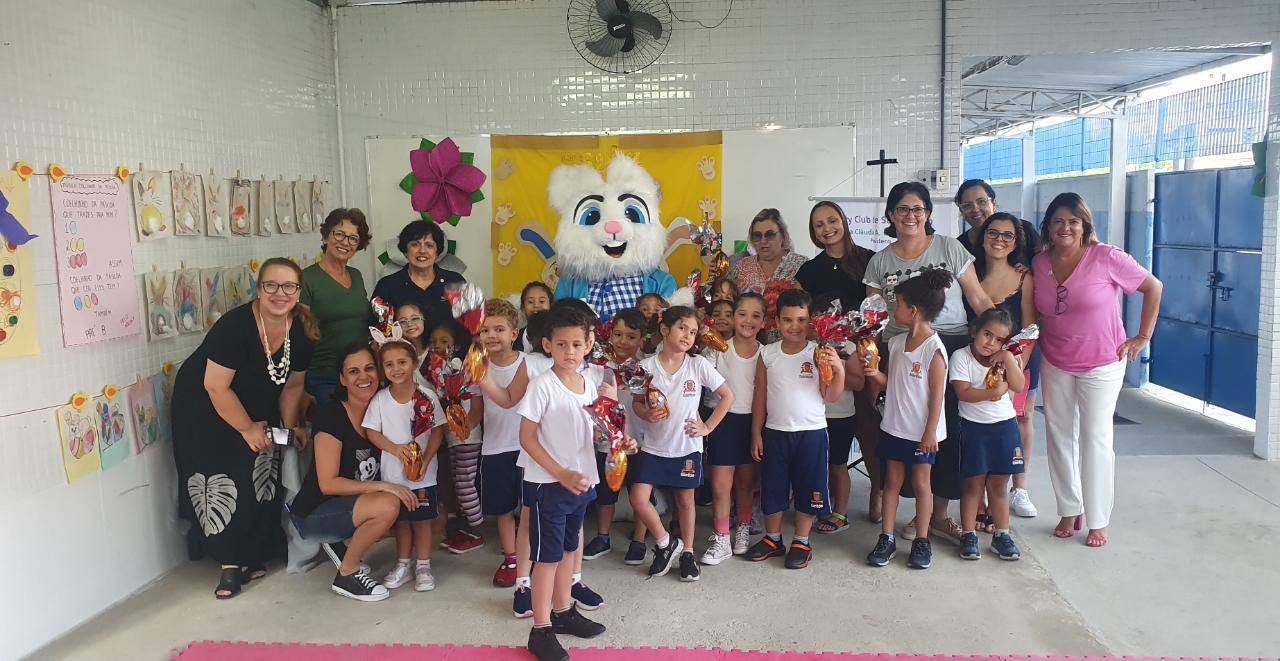 Os dosi clubes de Rotary não relaxam um só minuto durante as realizações da Páscoa Solidária 2023