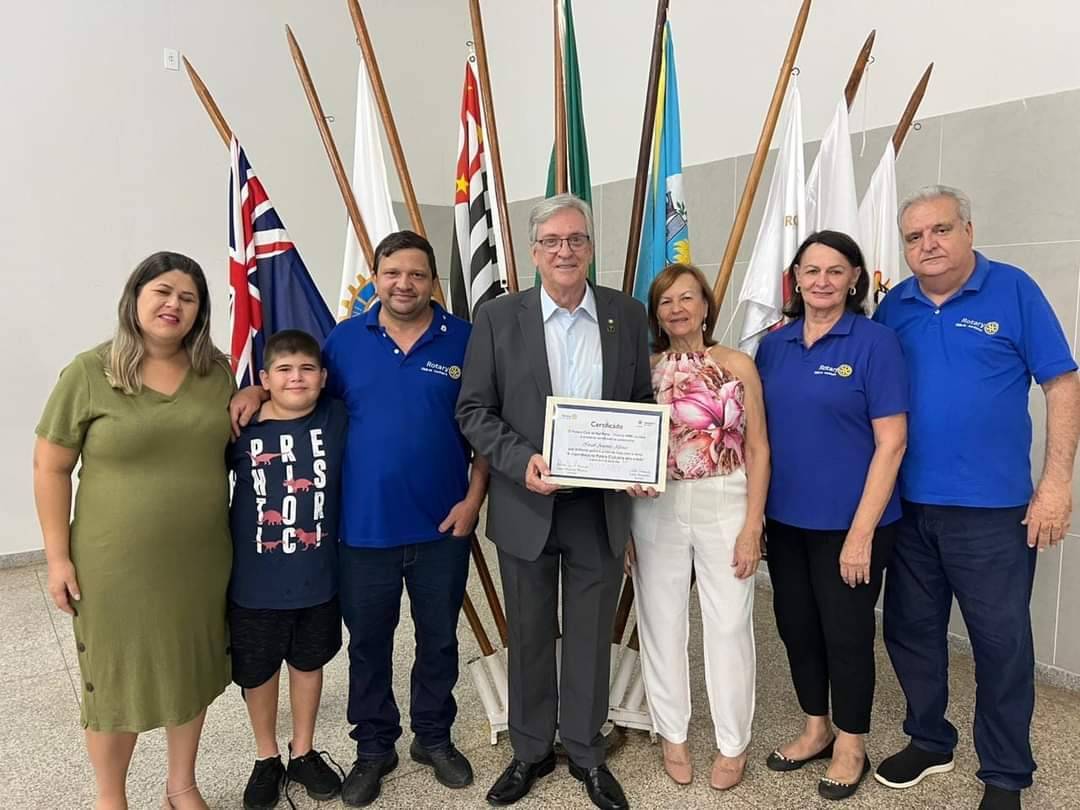 Gov. Israel Alfonso:  Nesta quinta-feira, 13, estivemos, Eula e eu, participando de reunião do Rotary Club de Auriflama, a convite do Presidente Fábio Sebastião Maziero
