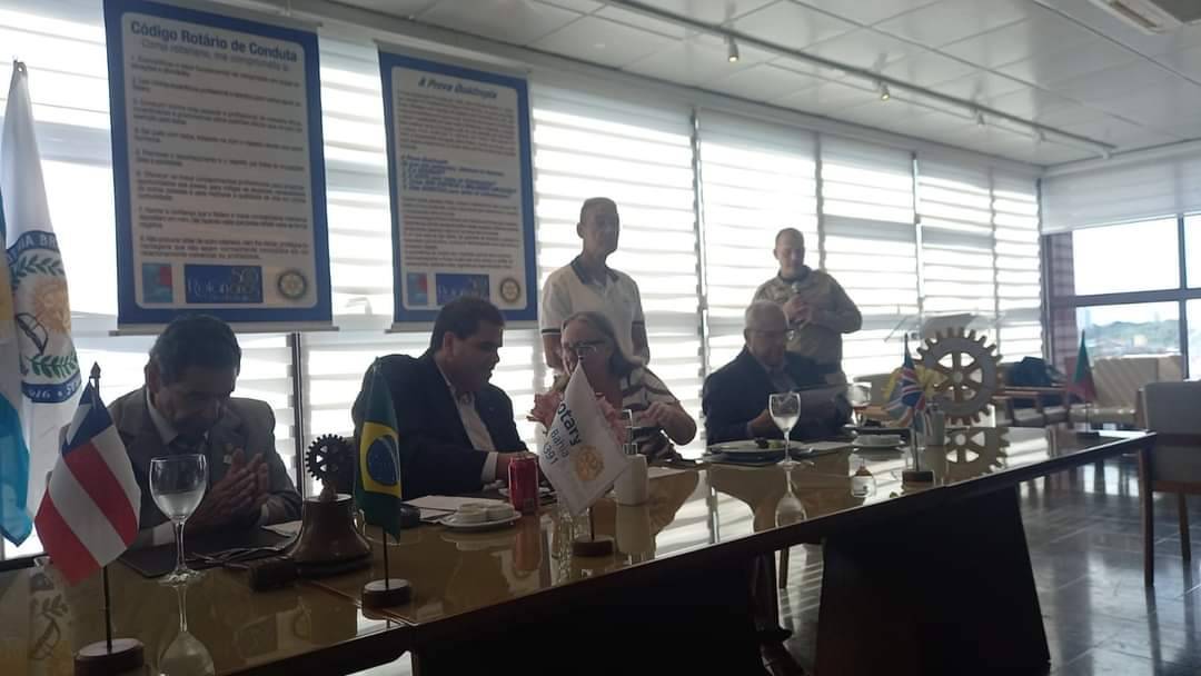 Gov. Israel A. Alfonso Distrito 4480 Rotary Club de Lins ABROL SP CENTRO