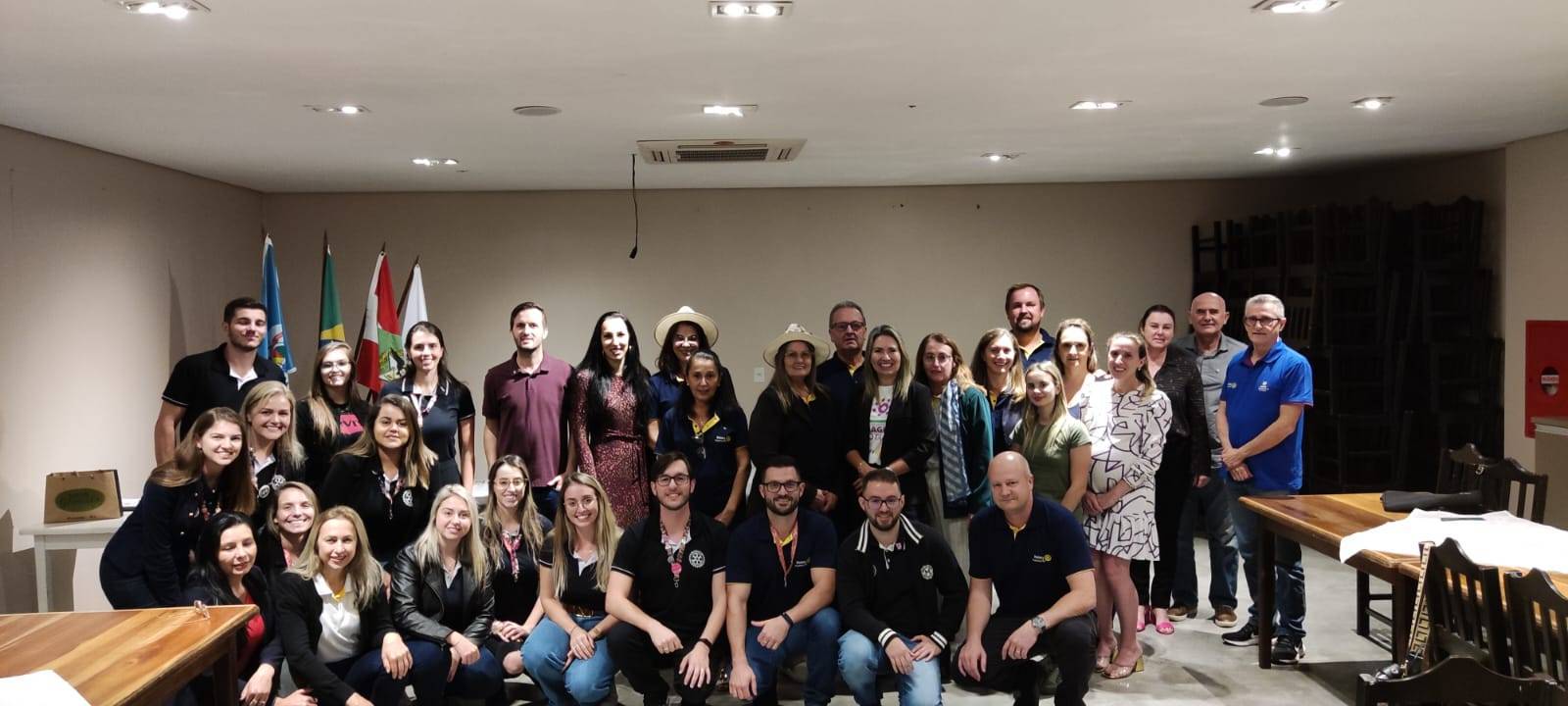 Foto oficial - Visita Goverandora