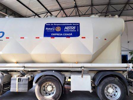 Encontro realizado em Marília inicia a ação de todos os caminhões da empresa terem as marcas da ABTRF e da TRF