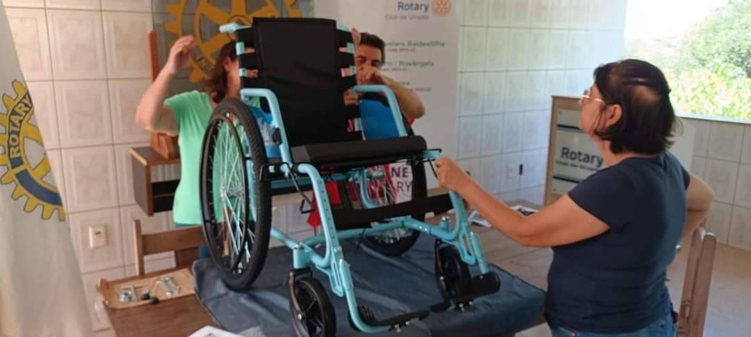 Rotary Club de Urupês:  Chegaram as cadeiras de rodas do Projeto Mobilidade para Todos