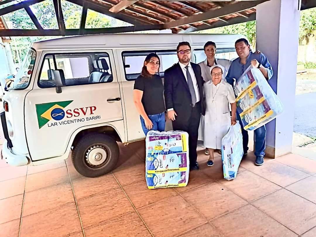 Bariri 16 de Junho realiza doação de fraldas