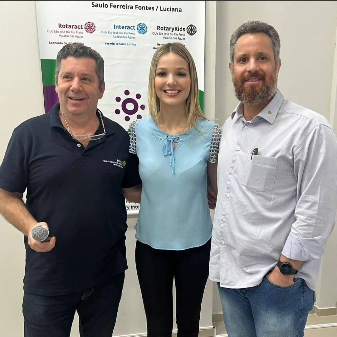 Mais uma nova membra do Rotary Club de São José do Rio Preto.