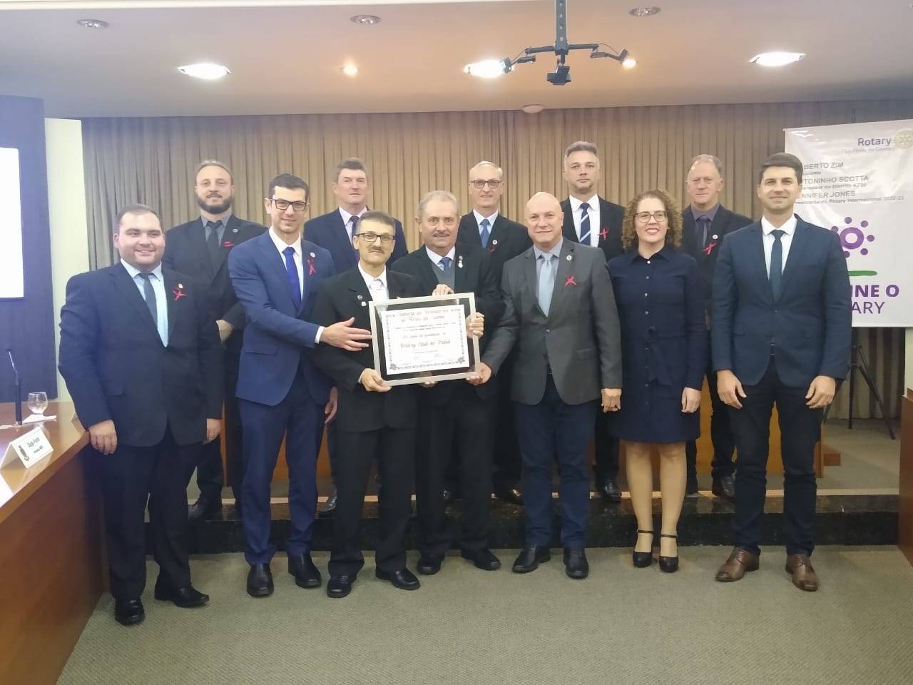 Homenagem dos Vereadores de Flores da Cunha aos 100 anos do Rotary no Brasil. 