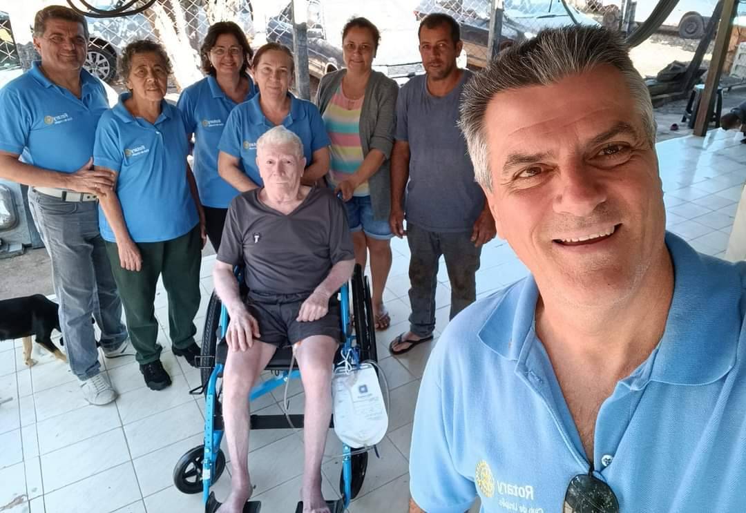 Rotary Club de Urupês participou do Projeto Free Wheelchair Mission.