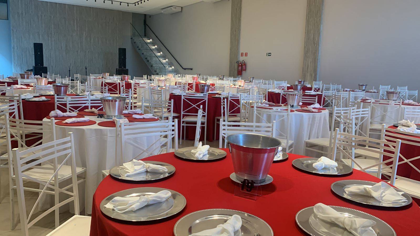 Tudo pronto em Promissão.