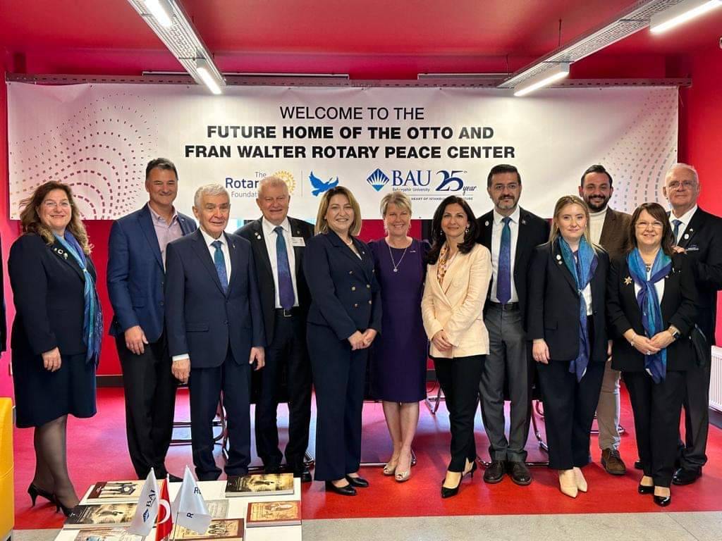 Novo Centro Rotary pela Paz.