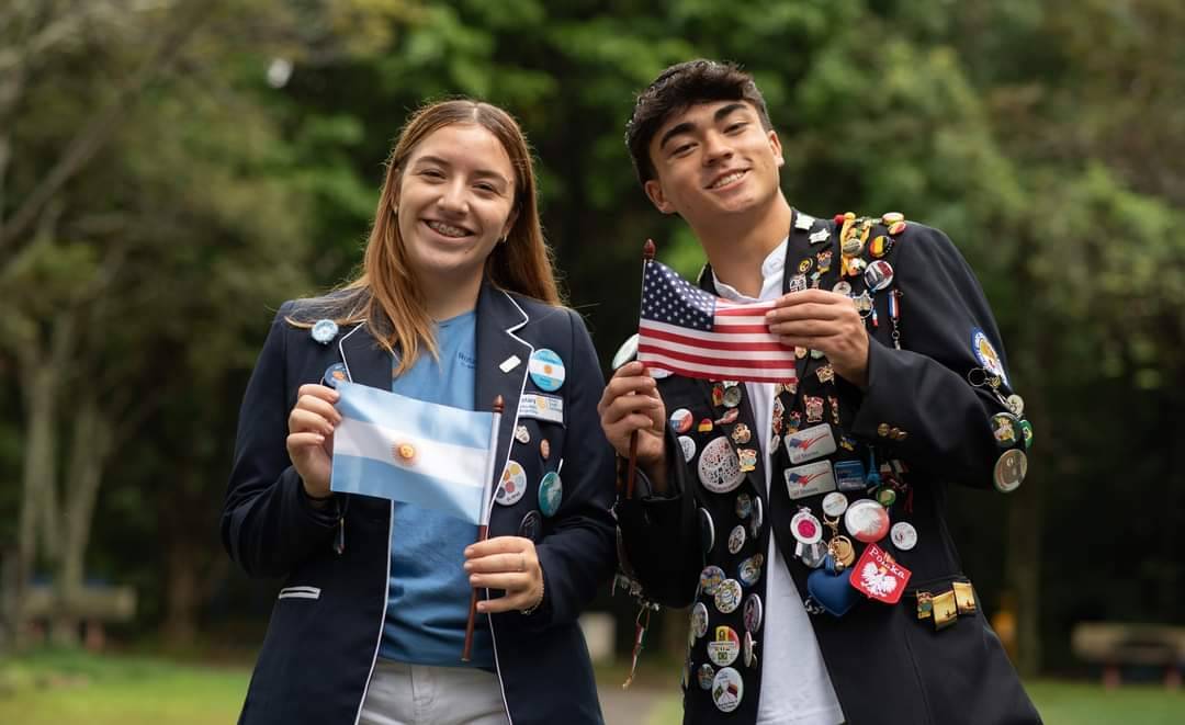 Rotary oferece oportunidade de Intercâmbio.