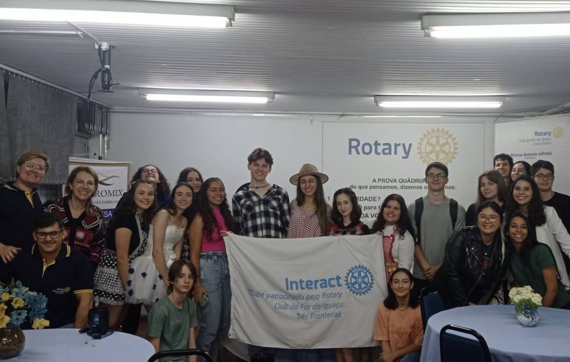 1º Reunião Ordinária da gestão 2023-24 ocorreu no dia 8 de julho de 2023 contando com a presença do nosso Rotaract irmão, o Rotaract Club de Foz do Iguaçu-Terra das Águas, que nos convidou para participar de um de seus próximos projetos.