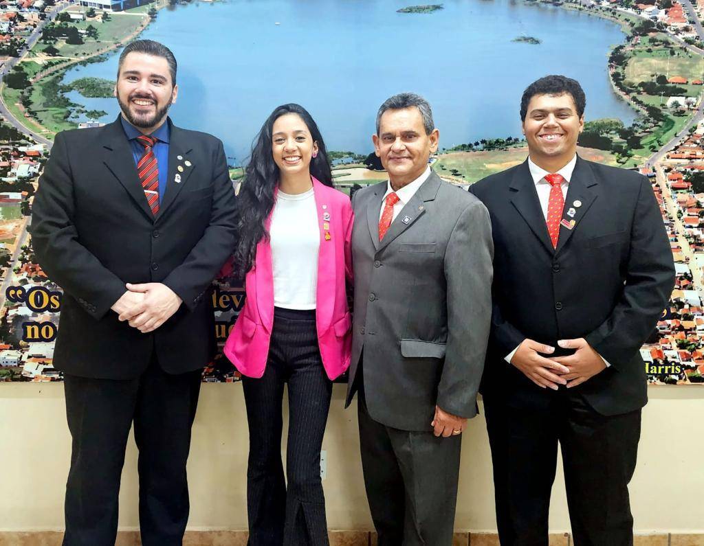POSSE DOS NOVOS PRESIDENTES DO ROTARACT CLUB DE TRÊS LAGOAS, INTERACT CLUB DE TRÊS LAGOAS E SEUS RESPECTIVOS CONSELHOS DIRETORES - GESTÃO 2023/24