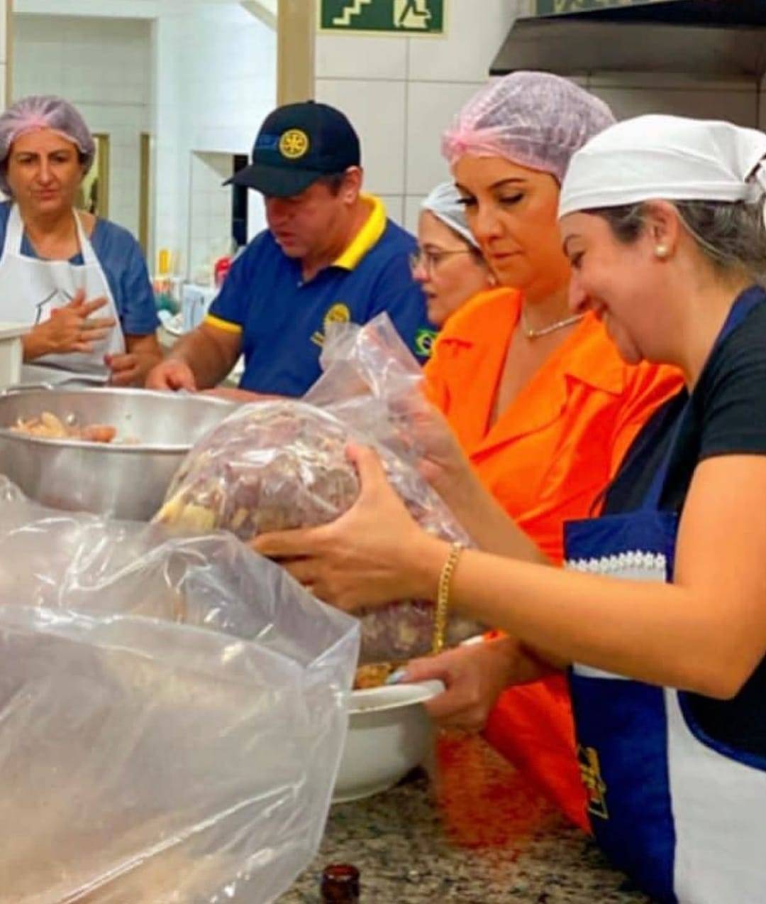 Rotary Club de Fernandópolis realiza a 6ª Feijoada