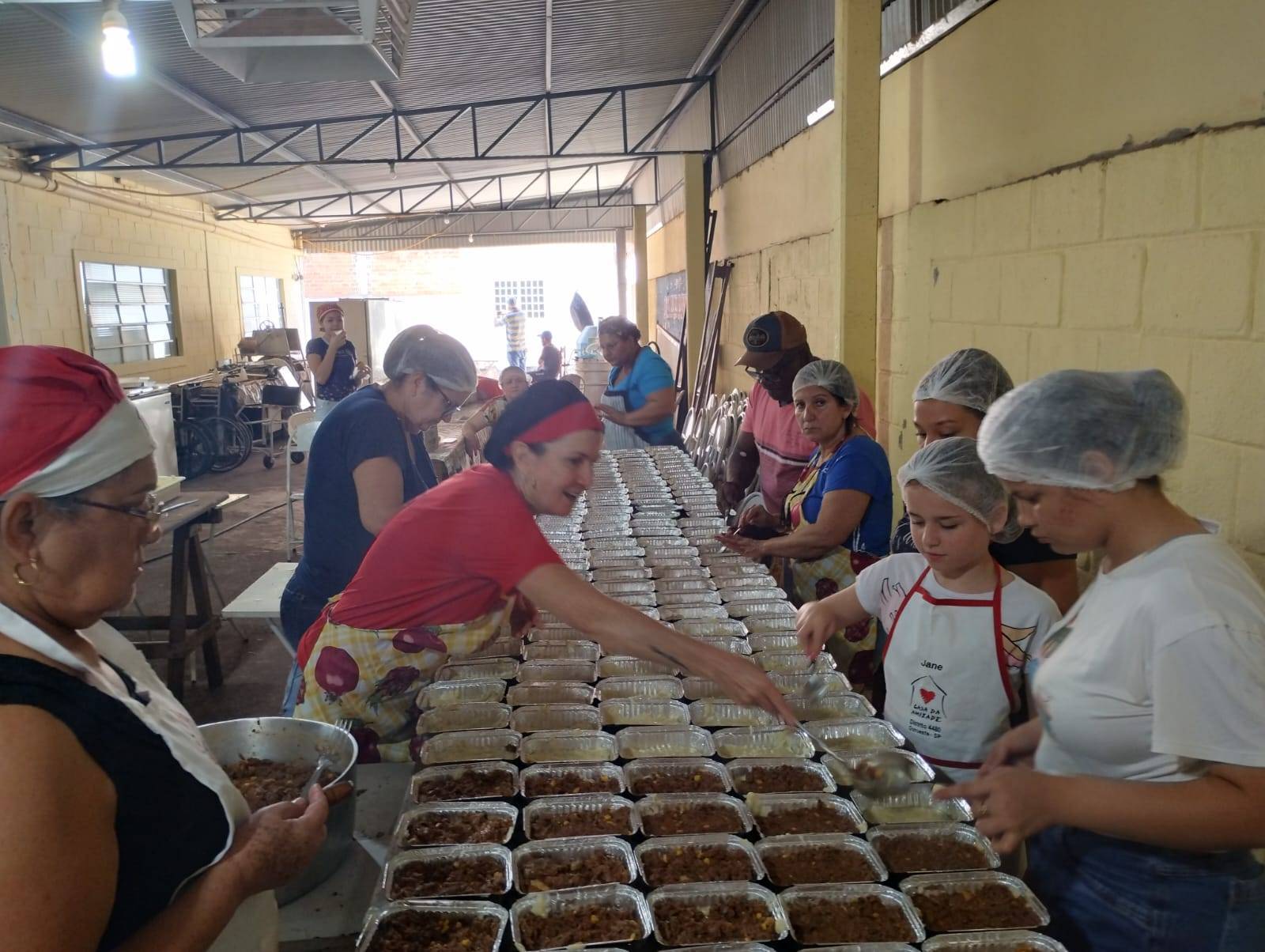 1800 marmitas produzidas para festival