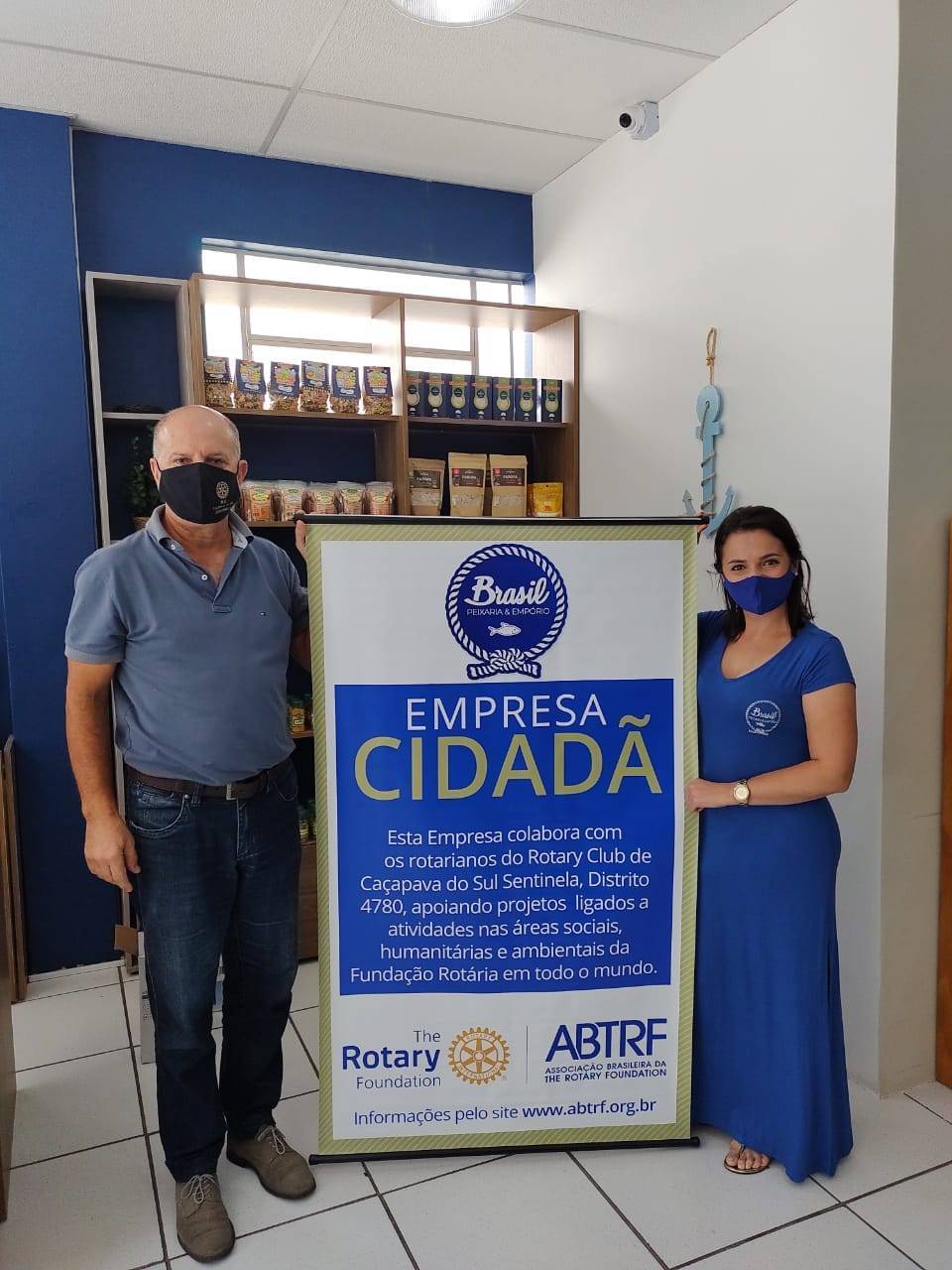 Parabéns e obrigado  PEIXARIA E EMPÓRIO BRASIL, que firmou contrato como EMPRESA CIDADÃ! Sem palavras para agradecer sua colaboração!