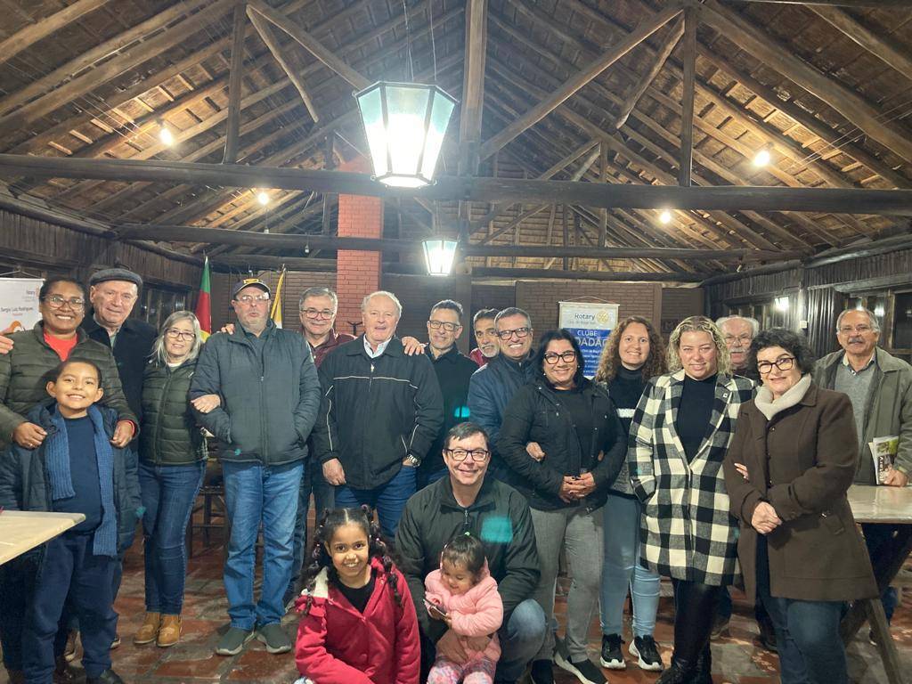 COMPANHEIROS DO ROTARY CLUB DE BAGÉ SUL.