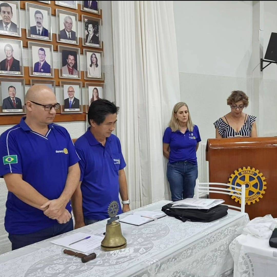  Rotary Club de Santa Fé do Sul recebe visita de Psicólogo 