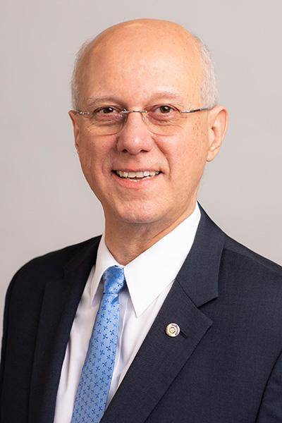 Mário César Martins de Camargo, do Rotary Club de Santo André, estado de São Paulo, Brasil, foi escolhido pela Comissão de Indicação para ser o presidente do Rotary Internacional em 2025-26