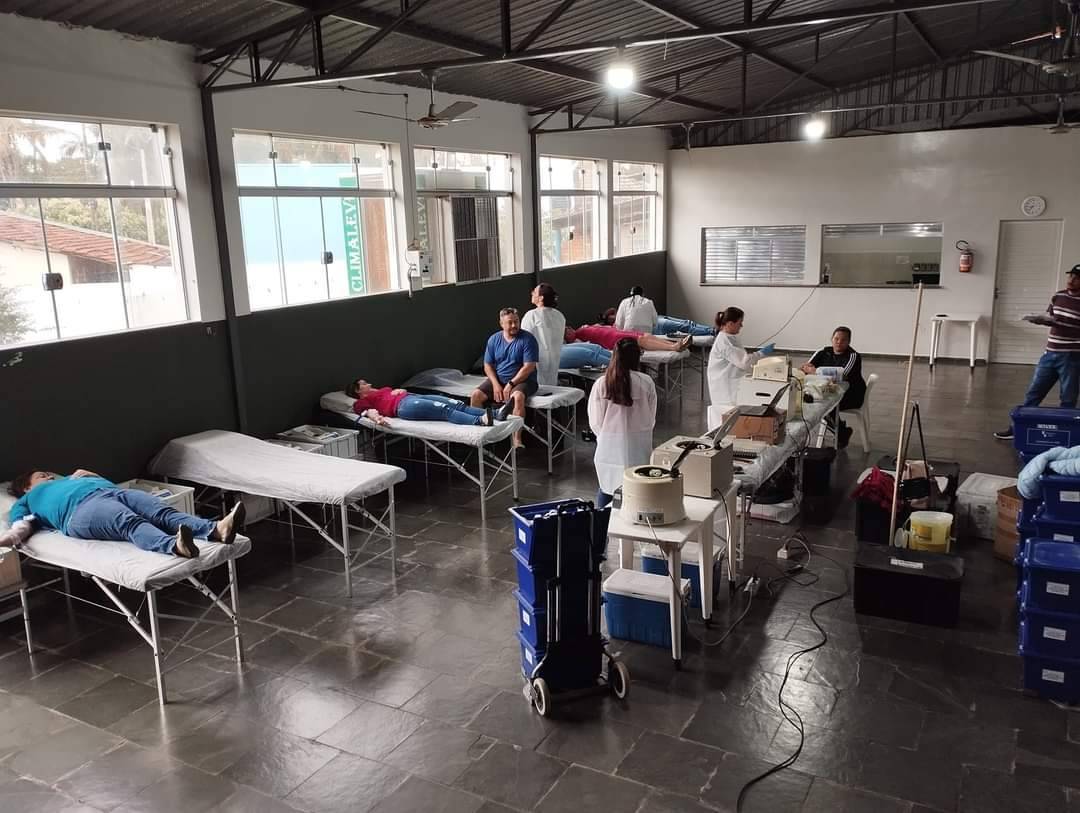 Rotary Club de Cafelândia realiza grande doação de sangue