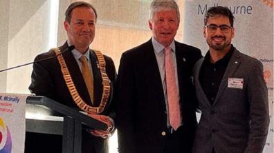 Posse co. Manoel Felipe no Rotary de Melbourne.