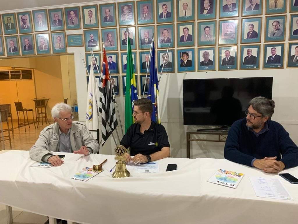 8ª reunião ordinária no Rotary Club de Votuporanga