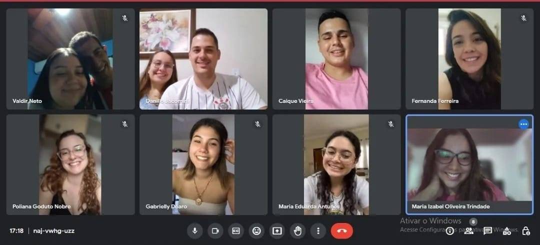 Sábado com reunião sobre grandes projetos no Rotaract Club de Cafelândia