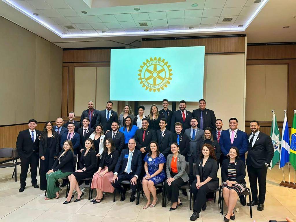 O treinamento multidistrital de representantes distritais ocorreu nos dias 20, 21, 22 e 23 de agosto de 2023, na ocasião esteve presente o companheiro Vitor Ribas, atual representante indicado para o ano rotário 2024/2025.