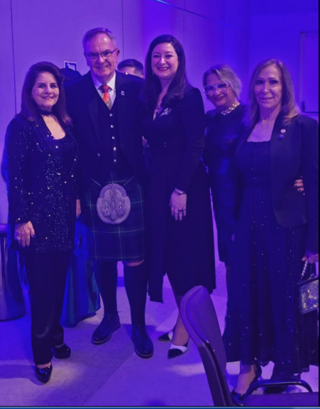 FOTO COM O PRESIDENTE DO ROTARY INTERNATIONAL, GORDON MCINALLY