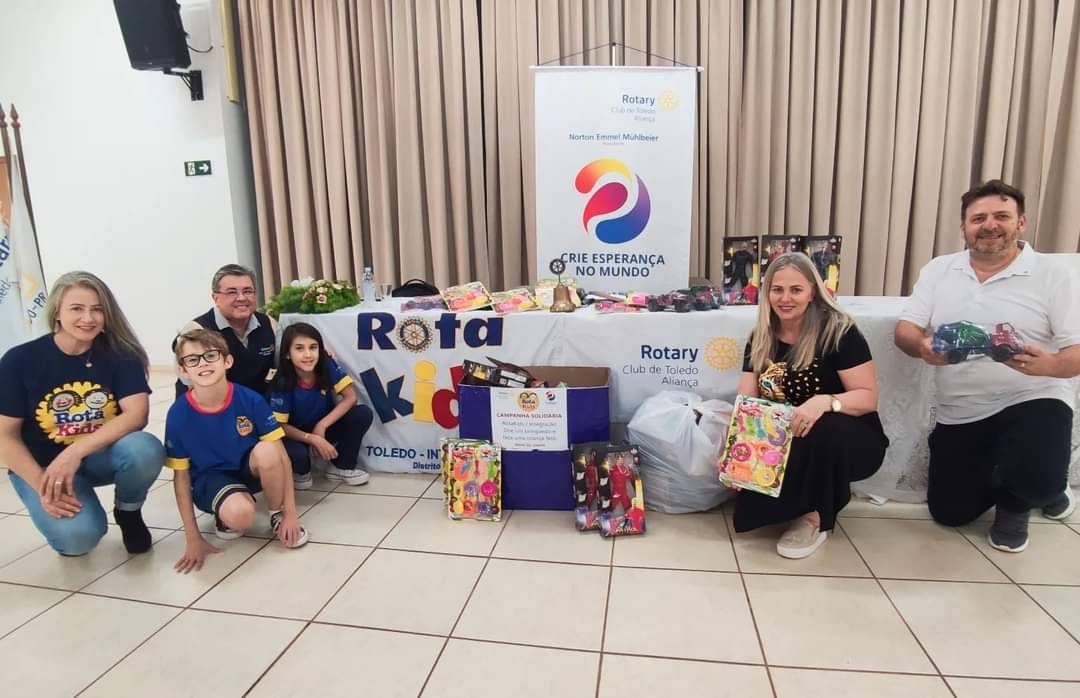 Rotakids de Toledo Integração recebe doação de brinquedos para a Campanha do dia das Crianças do Rotary Club de Toledo Aliança