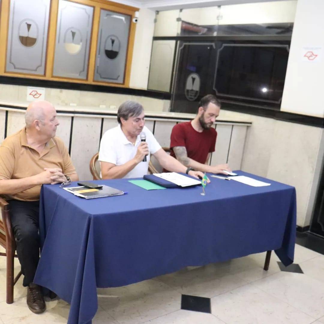 Rotary Club de Lins - Norte participa de palestra sobre suicídio 