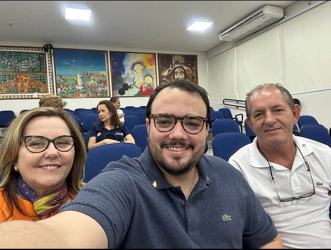 Rotary Club de Itápolis prestigia o Seminário de Desenvolvimento do Rotary - DR (Antigo DQA - Desenvolvimento do Quadro Associativo)