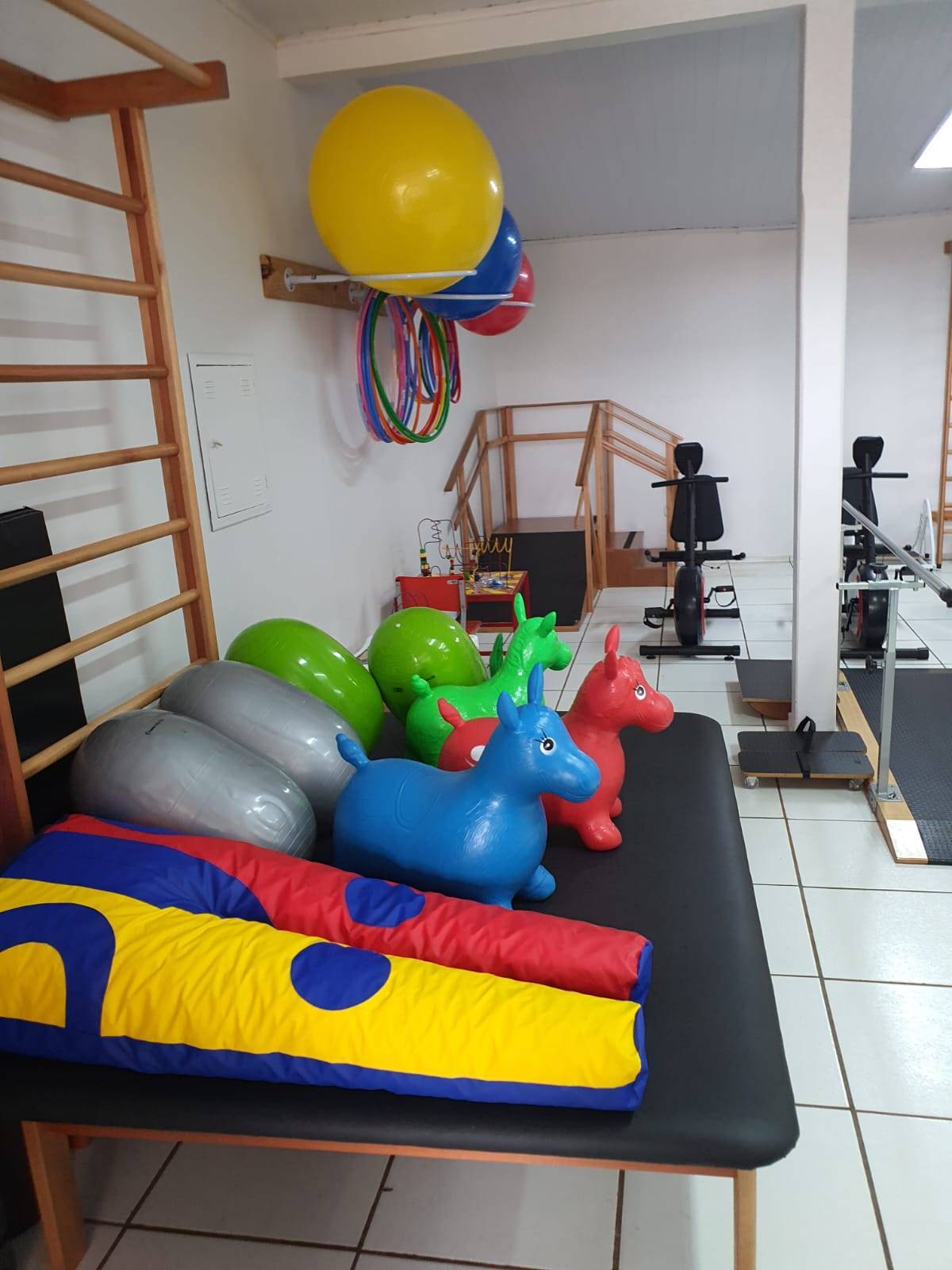 Novas salas de fisioterapia totalmente equipadas com o que há de mais moderno na área