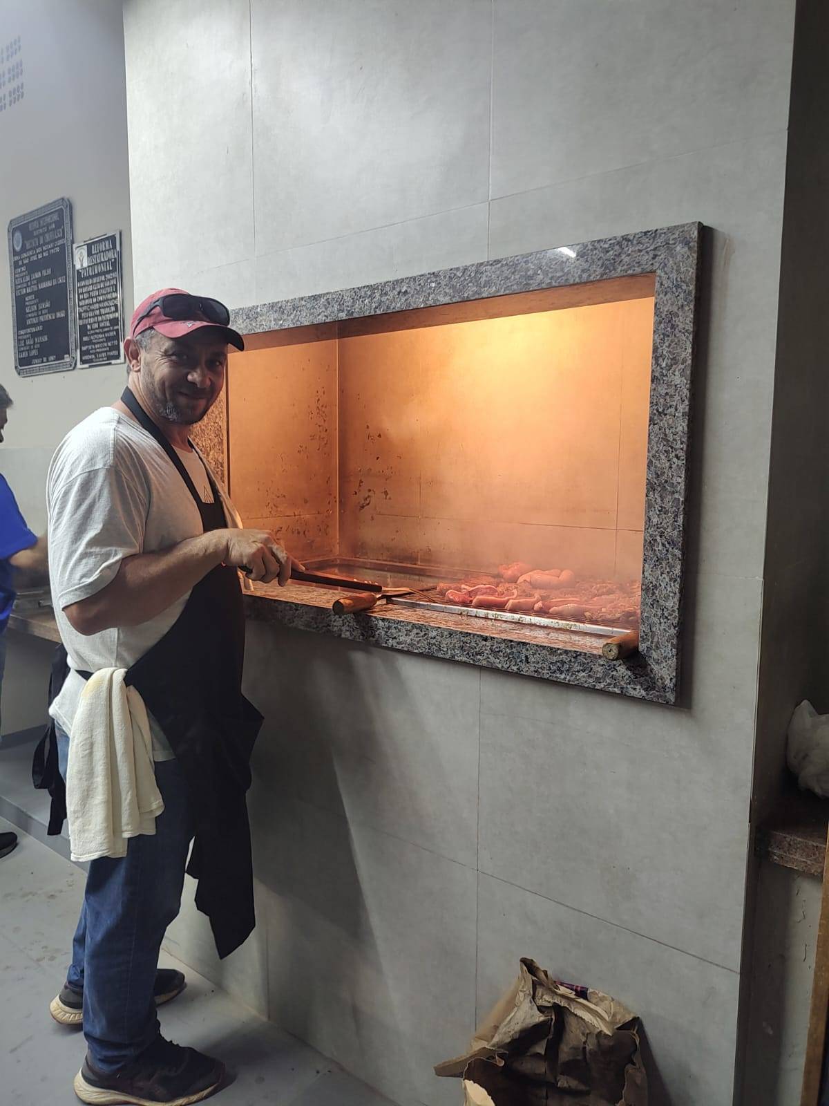 Churrasquinho em reunião de companheirismo 