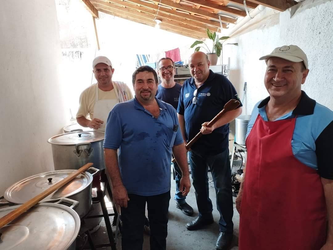 Galinhada do Rotary Club de Cafelândia