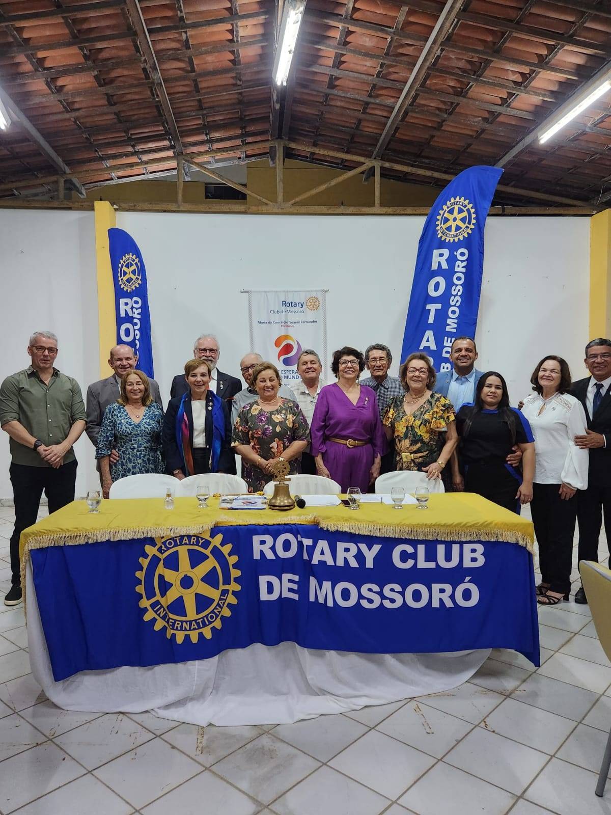 Visita do Governador do Distrito 4.500