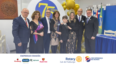 Parabéns ao Rotary Club de Caçador por celebrar 75 anos de incrível serviço à comunidade! 🎉🎂 Tivemos a honra de contar com a presença da companheira Márcia Miglioli, do Rotary Club de Fraiburgo, e Governadora Assistente da Área XV, no emocionante evento de comemoração em 27/10. Juntos, fazemos a diferença! 💙🌟 #RotaryClubCaçador #75AnosDeServiço #RotaryClubFraiburgo  #Caçador #Fraiburgo #CrieEsperançaNoMundo