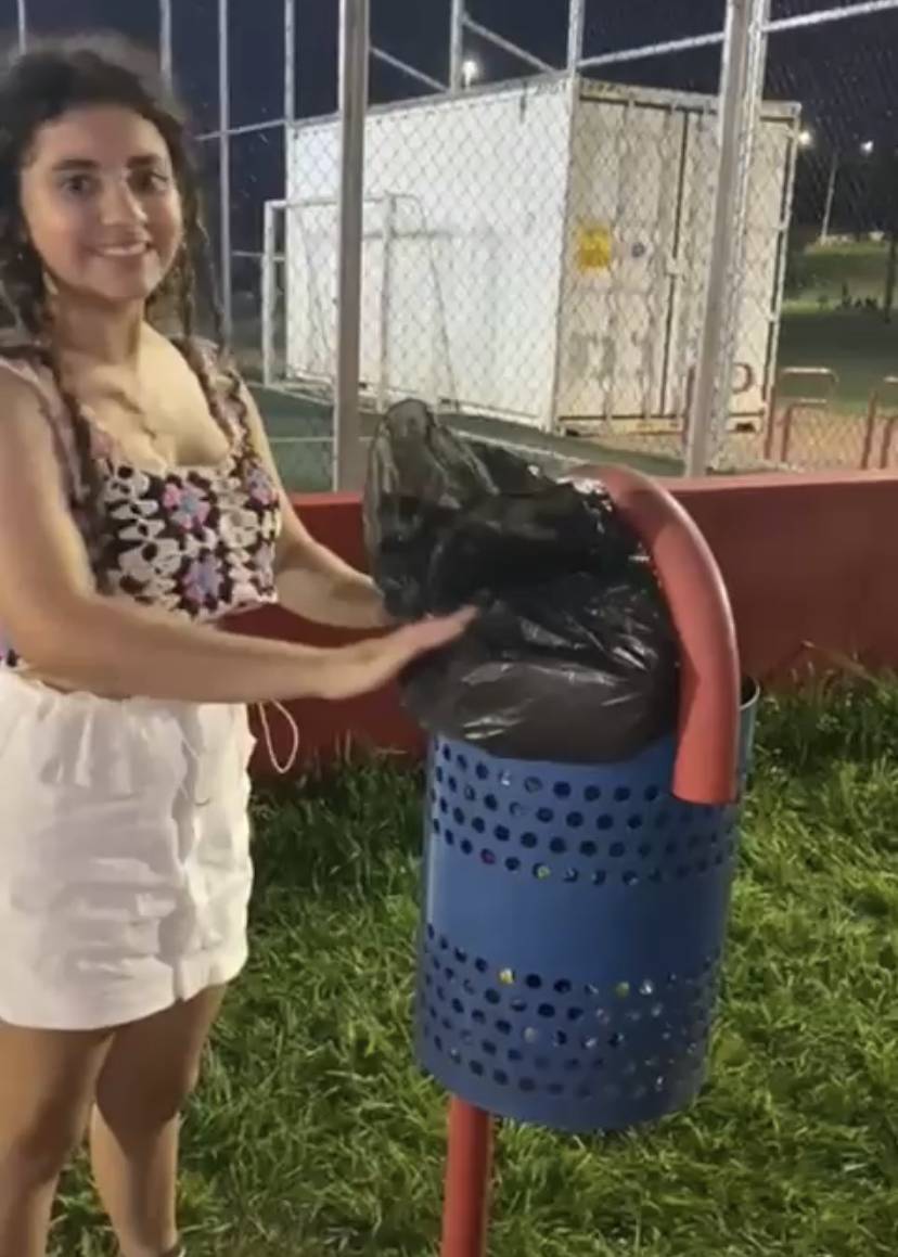 Projeto realizado no lago municipal de Palotina. No final da tarde, os interactianos foram até lá para o recolhimento de lixos espalhados.