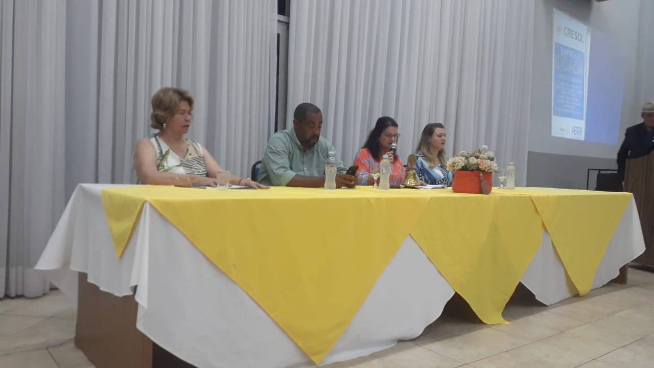 O clube realizou bela festiva de apresentação do Rotary para novos associados