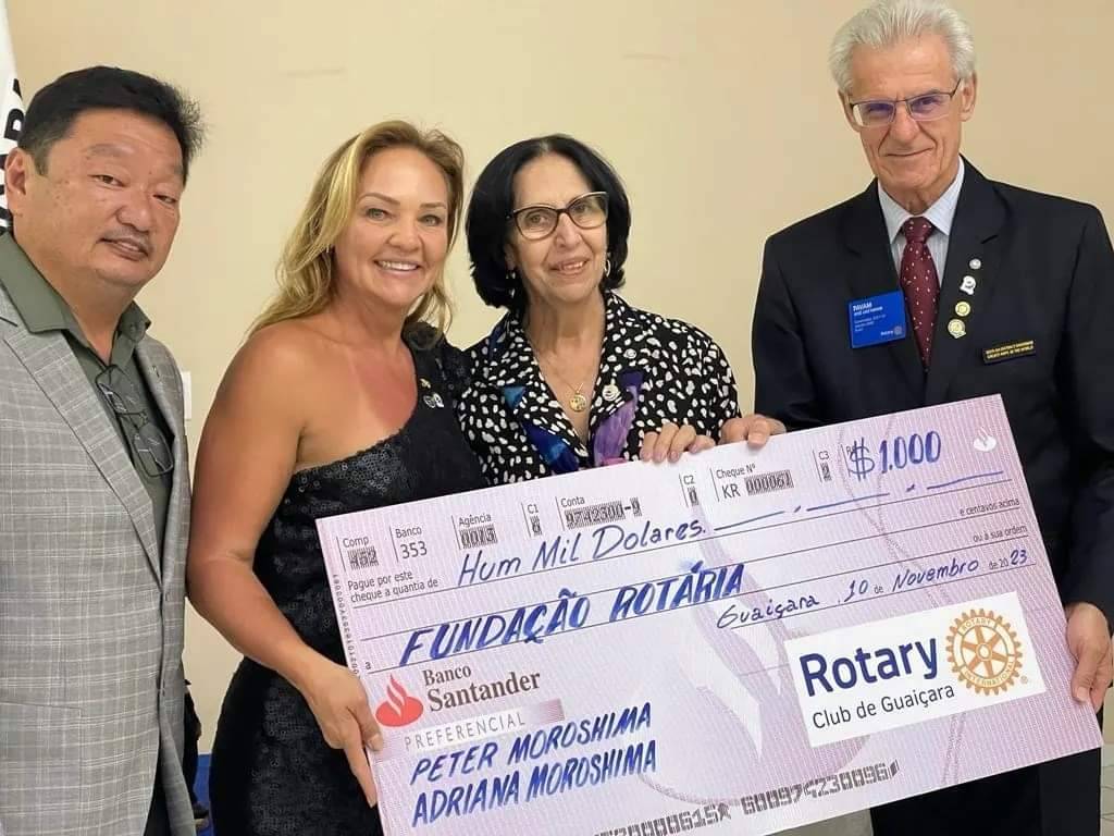 Casal de empresários do Rotary Club de Guaiçara faz doação de US1.000,00 para a Fundação Rotária e Casal Governador recebem decreto de hóspedes do município