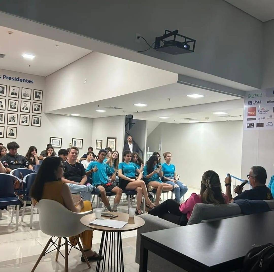 De frente com Bia Azevedo no Interact Club de SJRP Palácio das Águas