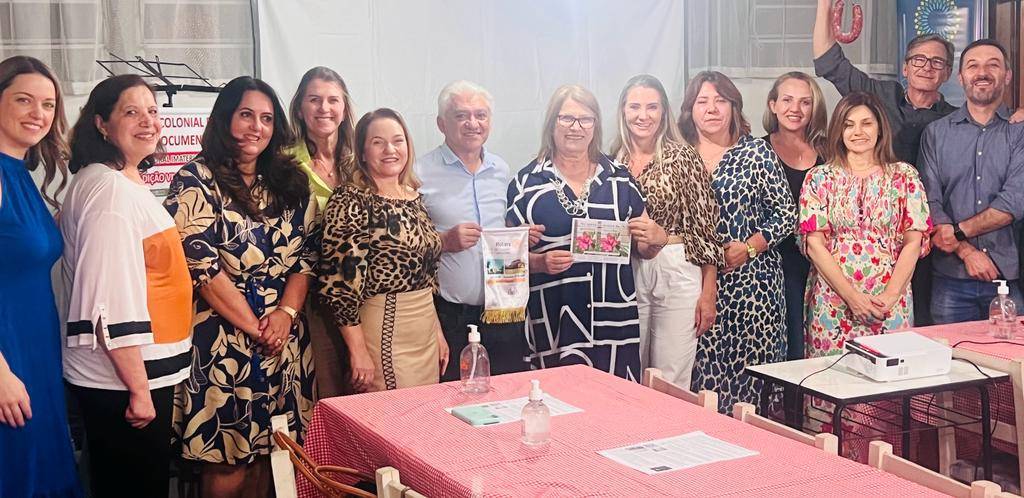 Representantes do RC Caçador Sul Contestado apoiando o lançamento do documentário