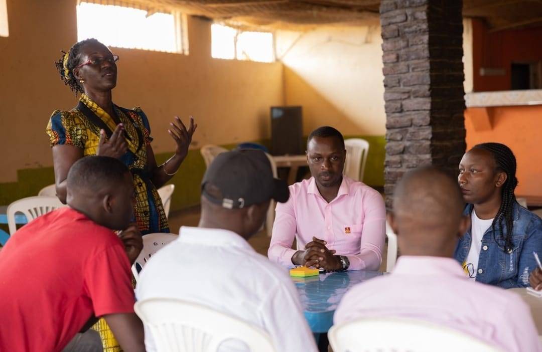 Com o apoio do Grupo Rotary em Ação para o Desenvolvimento Econômico Comunitário, podemos ajudar nossas comunidades a prosperar economicamente