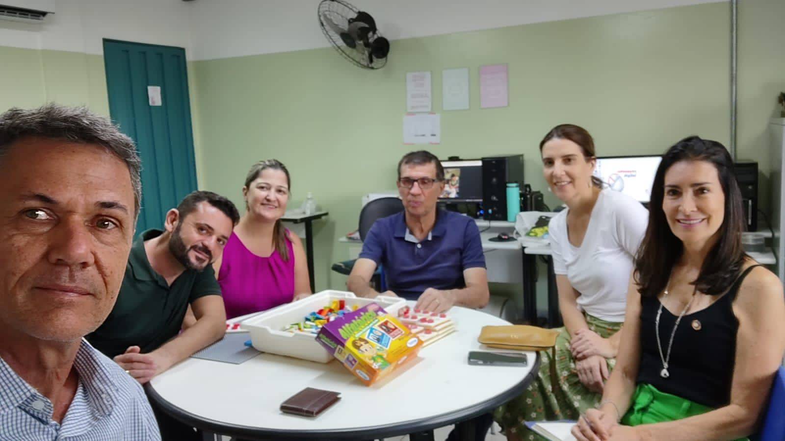 Reunião especial com tema de atendimento especial em escola com o Rotary Club de São José do Rio Preto - Novo Cinquentenário