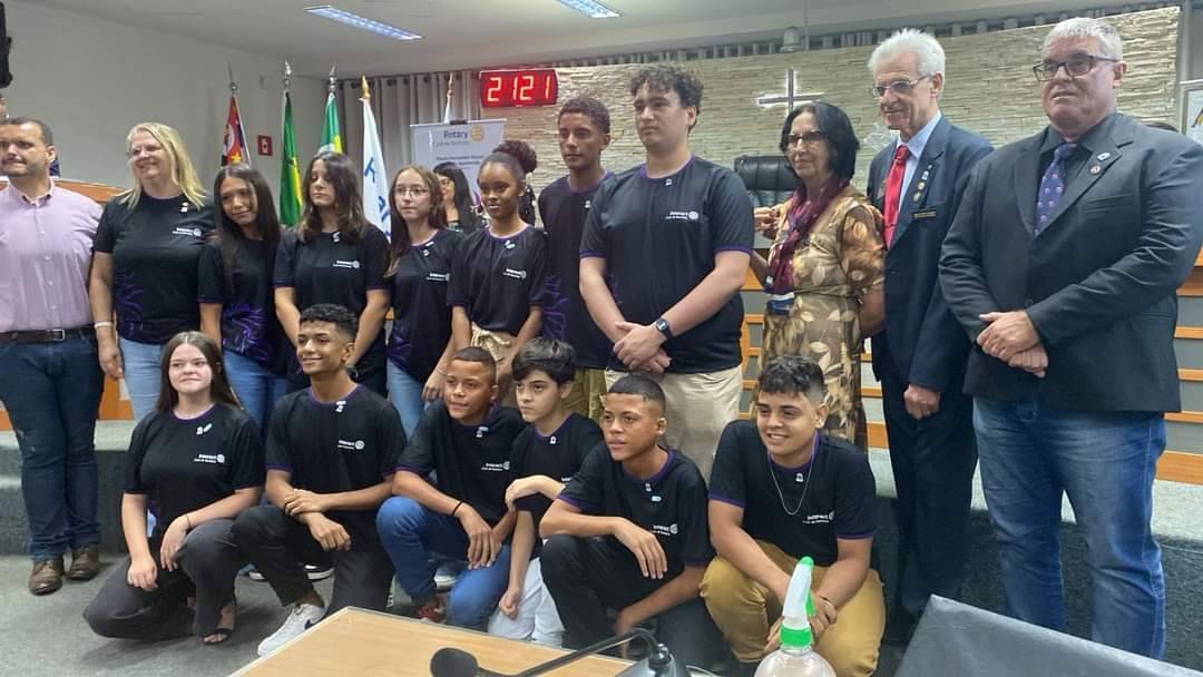 Texto de Rodrigo Mello